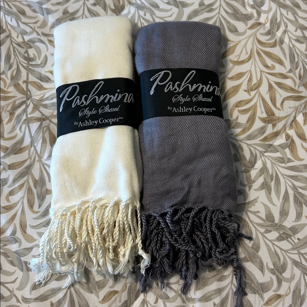 New with tags Ashley Cooper Pashmina Style Shawl